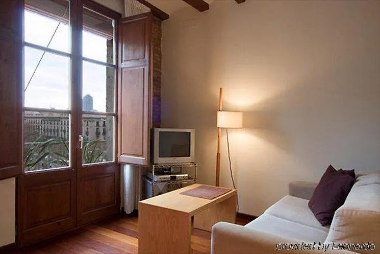 Apartamentos La Casa De Les Lletres Barcelona Hotel