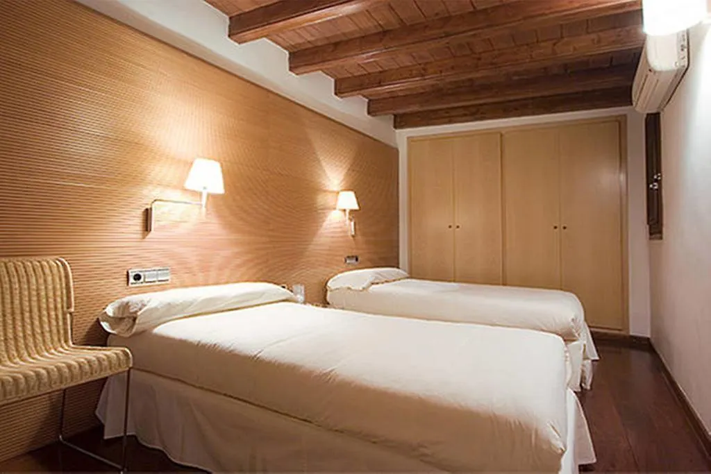 Apartamentos La Casa De Les Lletres Barcelona 3*,