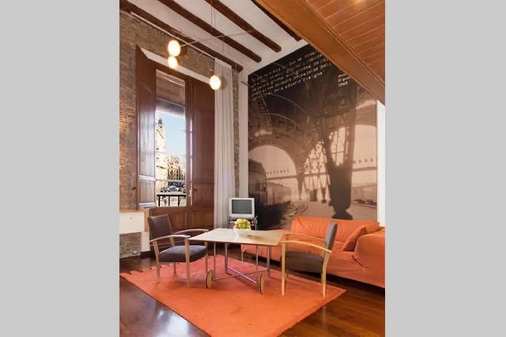 Apartamentos La Casa De Les Lletres Barcelona Hotel